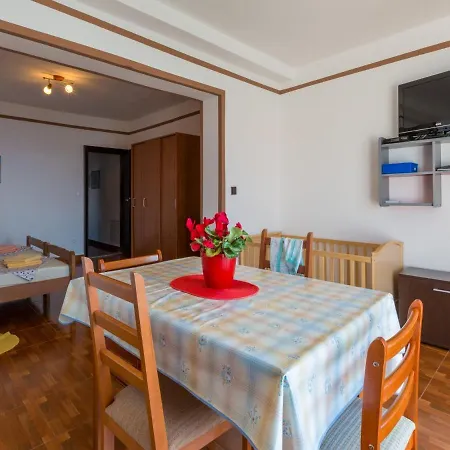 Beba Apartamento Novi Vinodolski