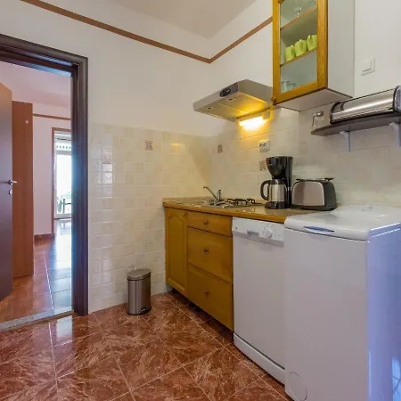 Beba Apartment *