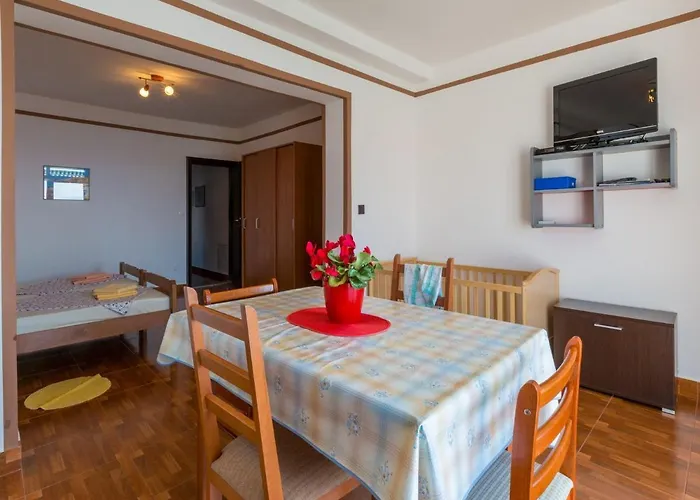 Beba Apartament Novi Vinodolski