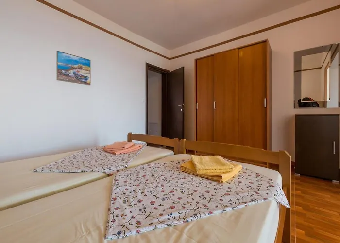 Beba * Novi Vinodolski